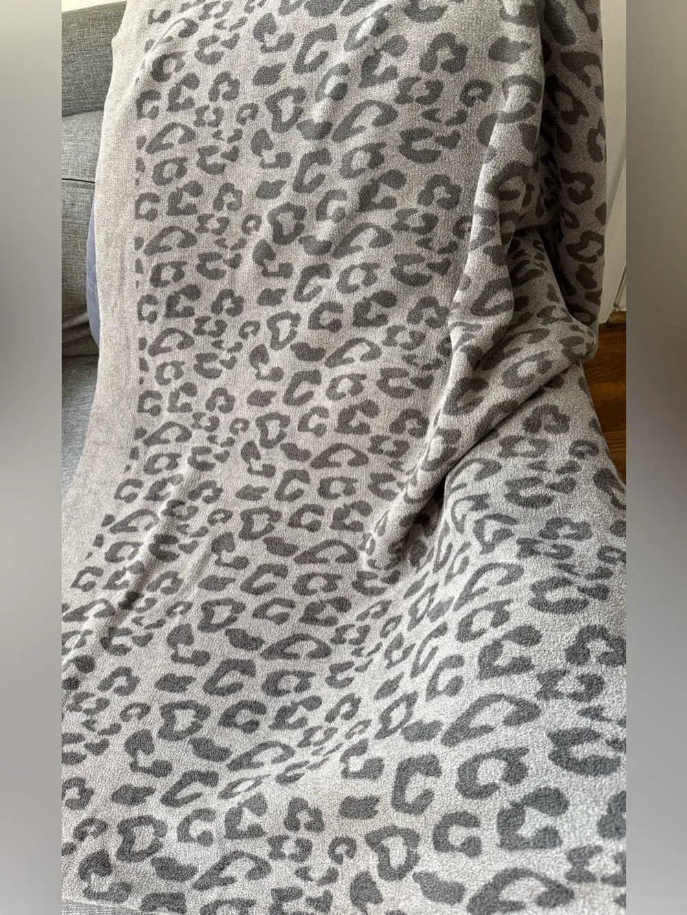 Barefoot Dreams Cozychic Ultra Lite Pashmina Blanket Leopard Cheetah Animal Grey